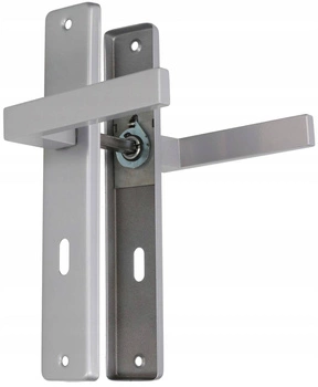 Dveřní klika stříbrná dlouhé dveřní křídlo 72 klíč