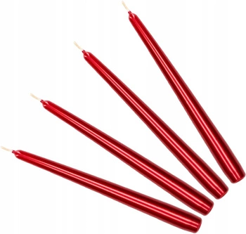 Sada 4 kuželových stolních svíček červená metalická